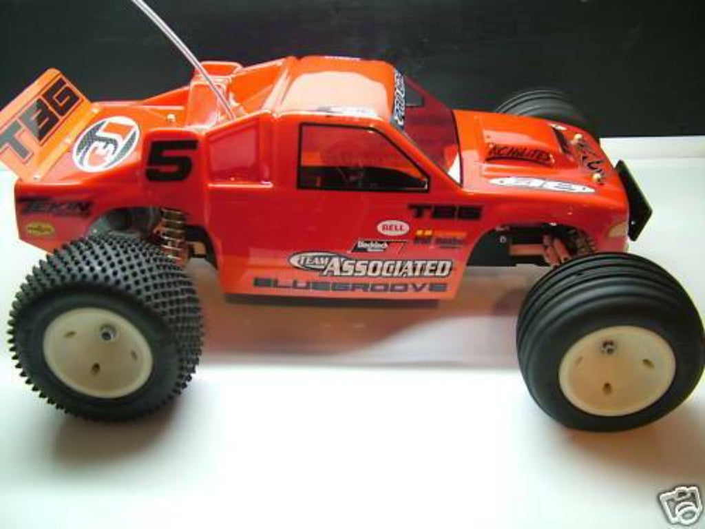 vintage Team Associated RC10T truck Asso vintage Team Associated RC10T truck Asso