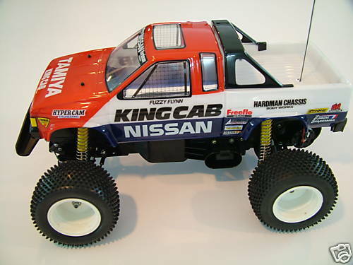 NISSA KING CAB KING CAB BODY TAMIYA HARD BODY AND ROLL BAR