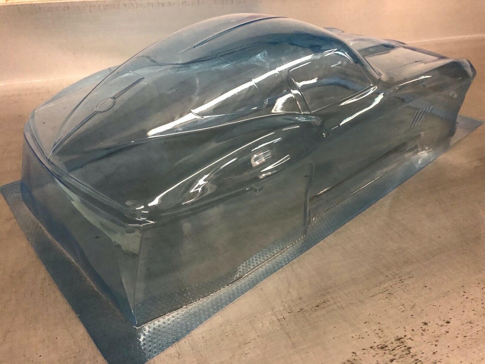 030 CHEVY 1967 CORVET BODY FOR VINTAGE HPI TRANS AM SERIES 17526